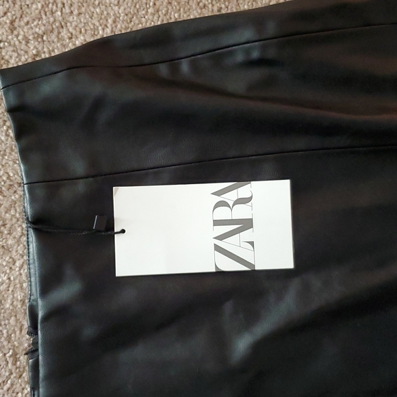 Zara Faux Leather Pencil Skirt Front  Slit Black - Picture 13 of 13